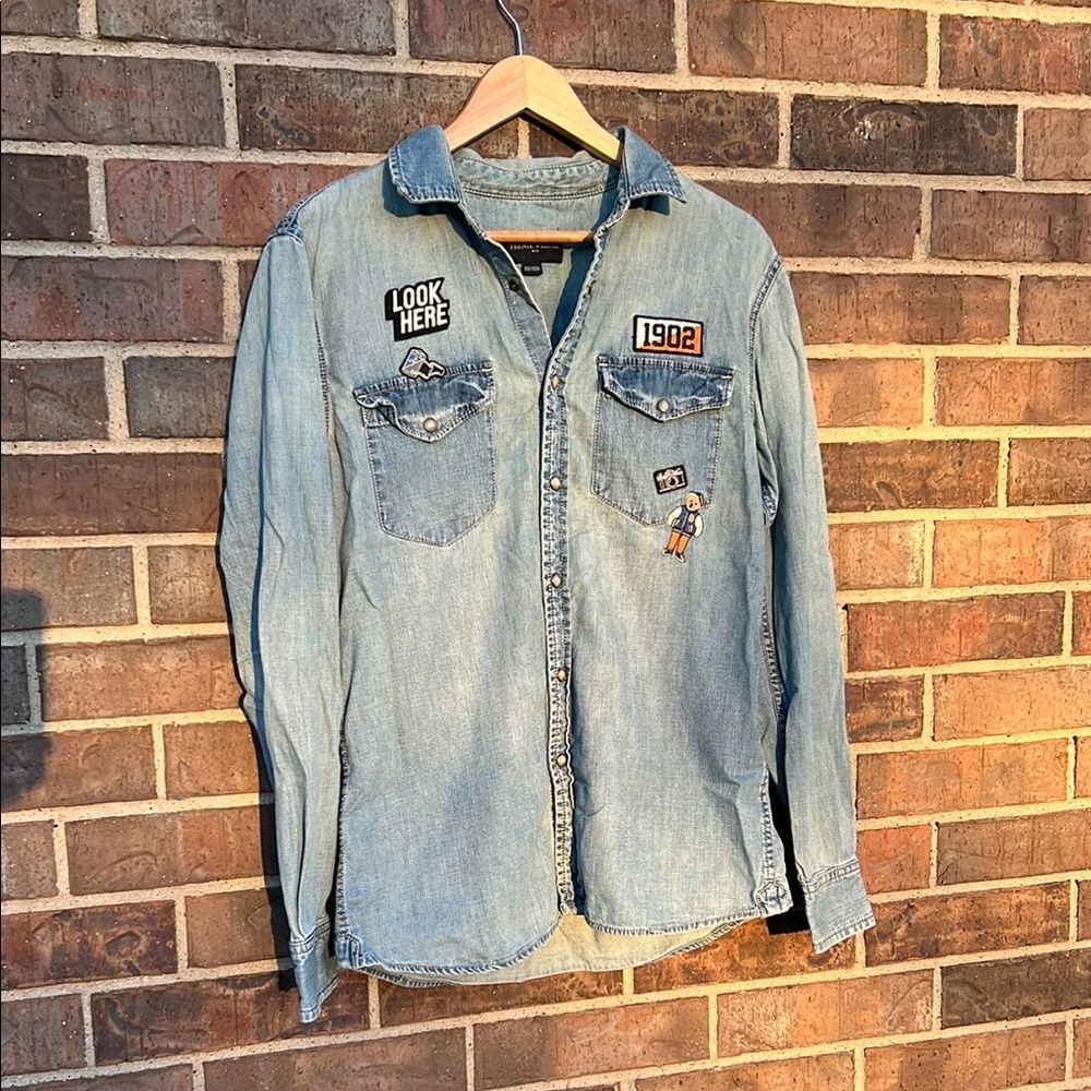 Teenie Weenie Rare Denim Shirt Patches Bear 1902 Camera Vintage Y2K Light Wash